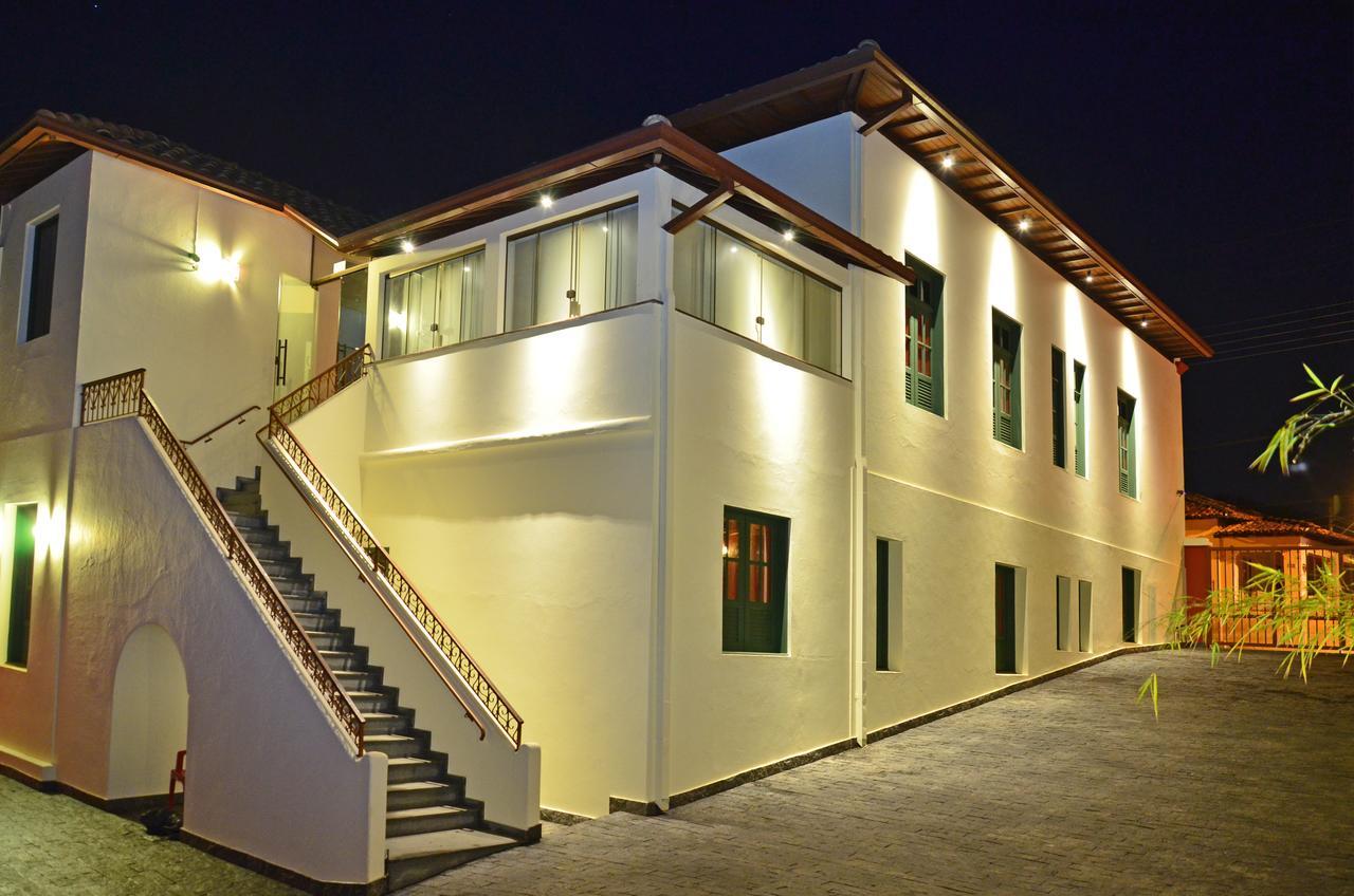 Quadradíssimo Apart-hotel Santa Bárbara Exterior foto